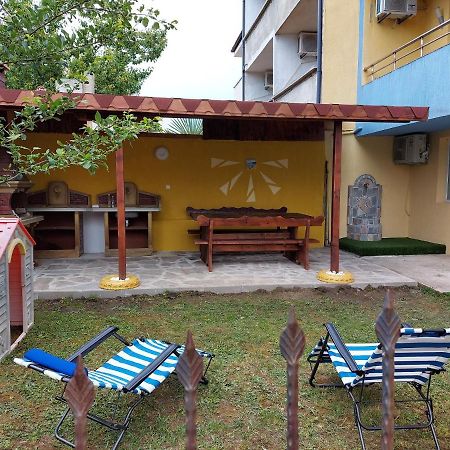 Blue House Apartment Tsarevo Exterior photo